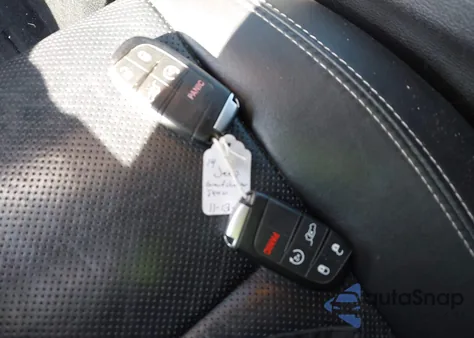 2014 Jeep Grand Cherokee Limited из США, поврежденный, VIN 1C4RJFBG2EC335901